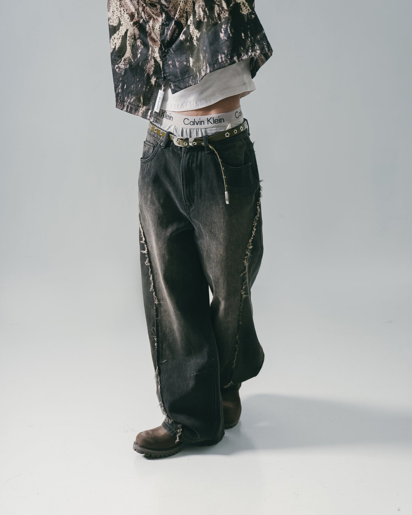 Twist Seam Baggy Denim Jeans Charcoal【L25-05CH】