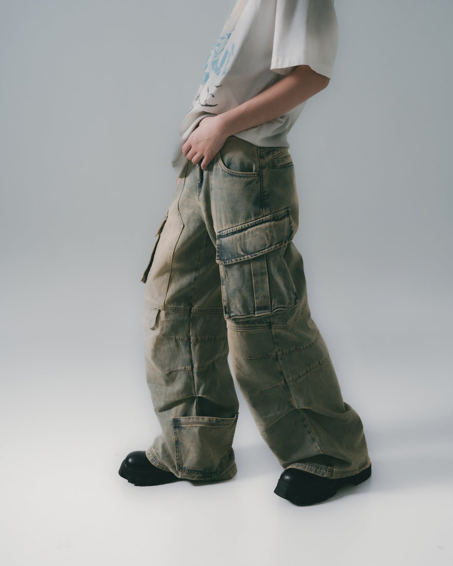 Distressed Denim Flared Cargo Pants Dirty Blue【L24-40DB】