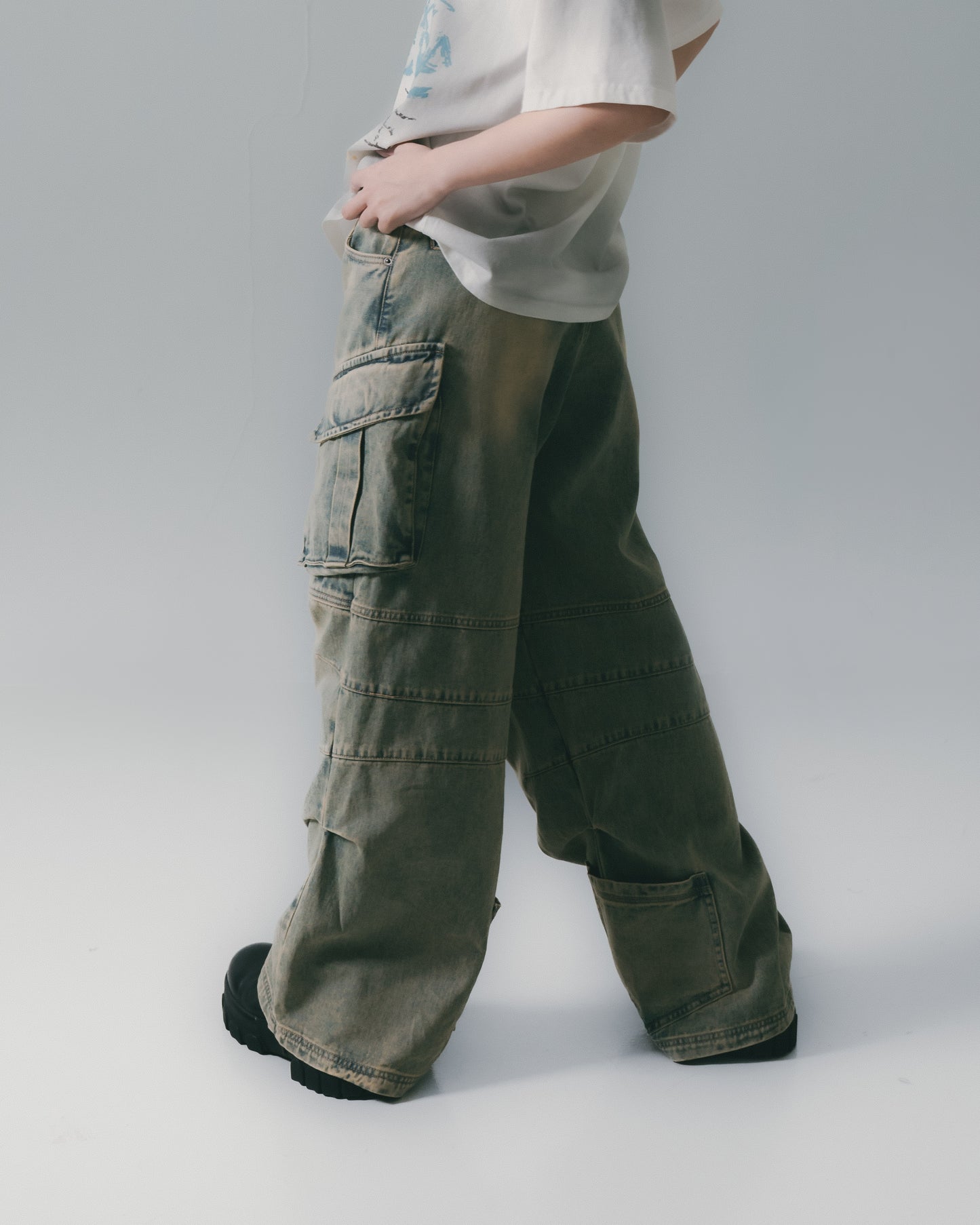 Distressed Denim Flared Cargo Pants Dirty Blue【L24-40DB】