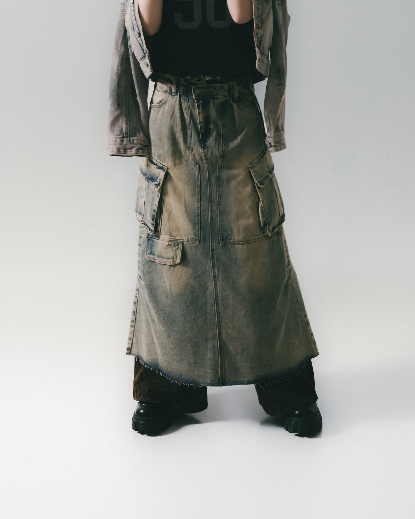 Distressed Denim Full Skirt Dirty Blue【L24-47DB】