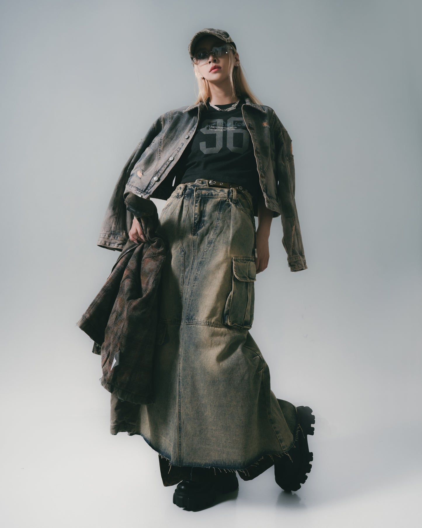 Distressed Denim Full Skirt Dirty Blue【L24-47DB】