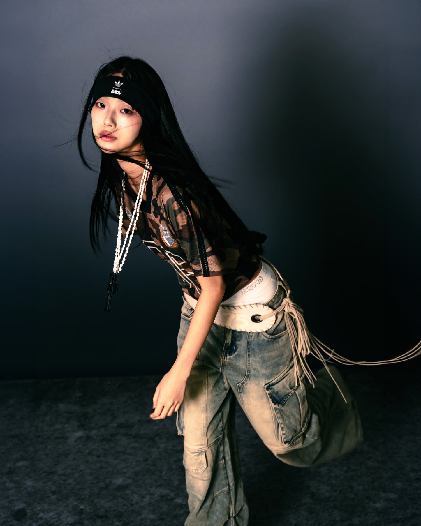 Distressed Denim Flared Cargo Pants Dirty Blue【L24-40DB】