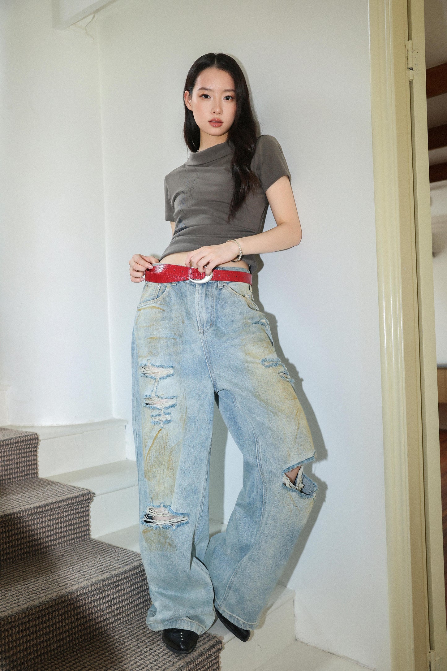 
                  
                    Vintage Dirty Washed Denim Pants Light Blue【L26-20LB】
                  
                