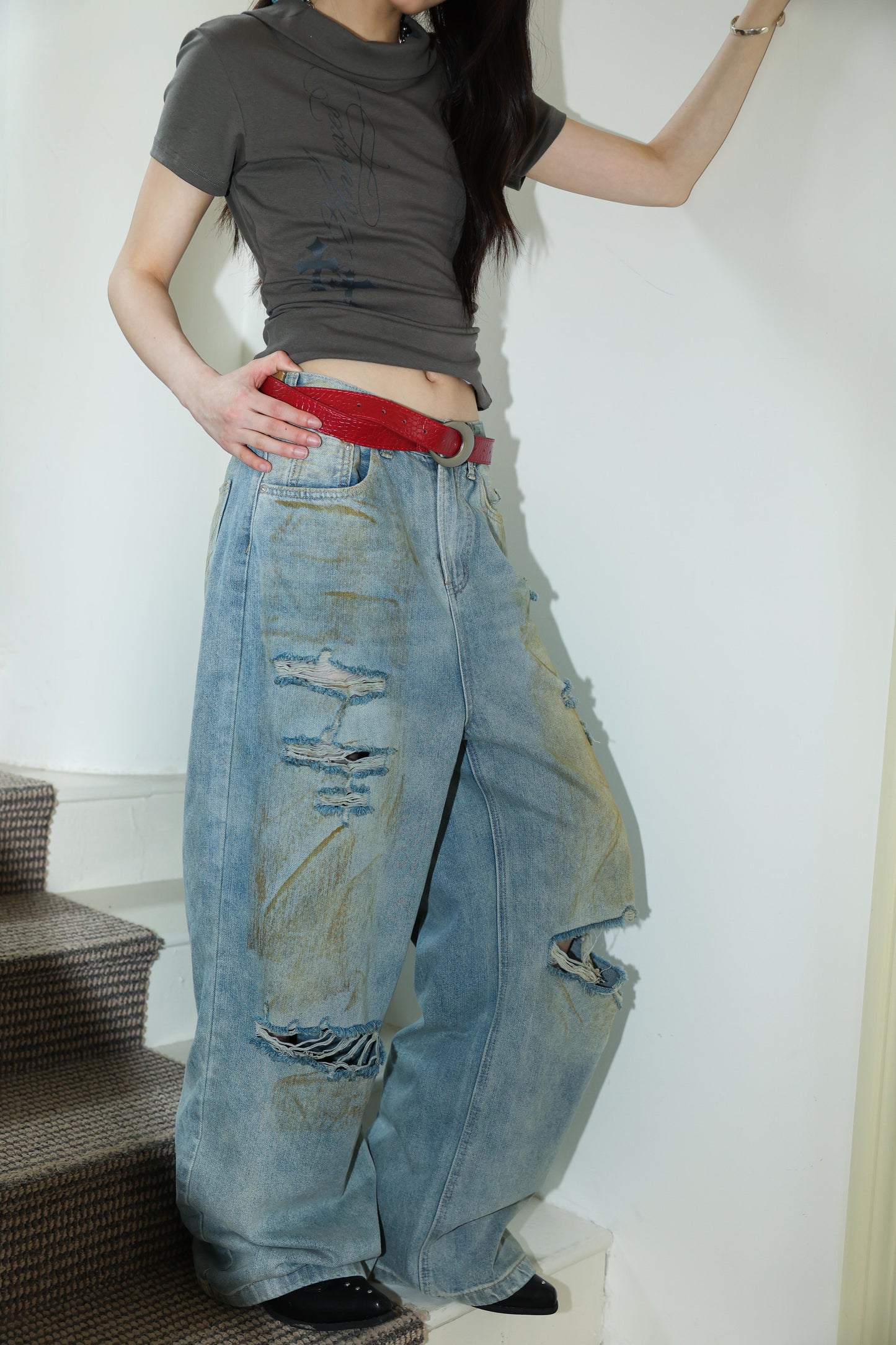 
                  
                    Vintage Dirty Washed Denim Pants Light Blue【L26-20LB】
                  
                