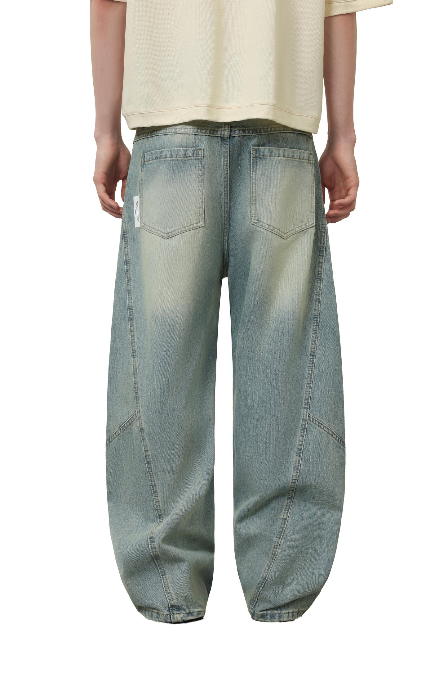 
                  
                    Curved Seam Faded Baggy Jeans Blue【M26-22BL】
                  
                