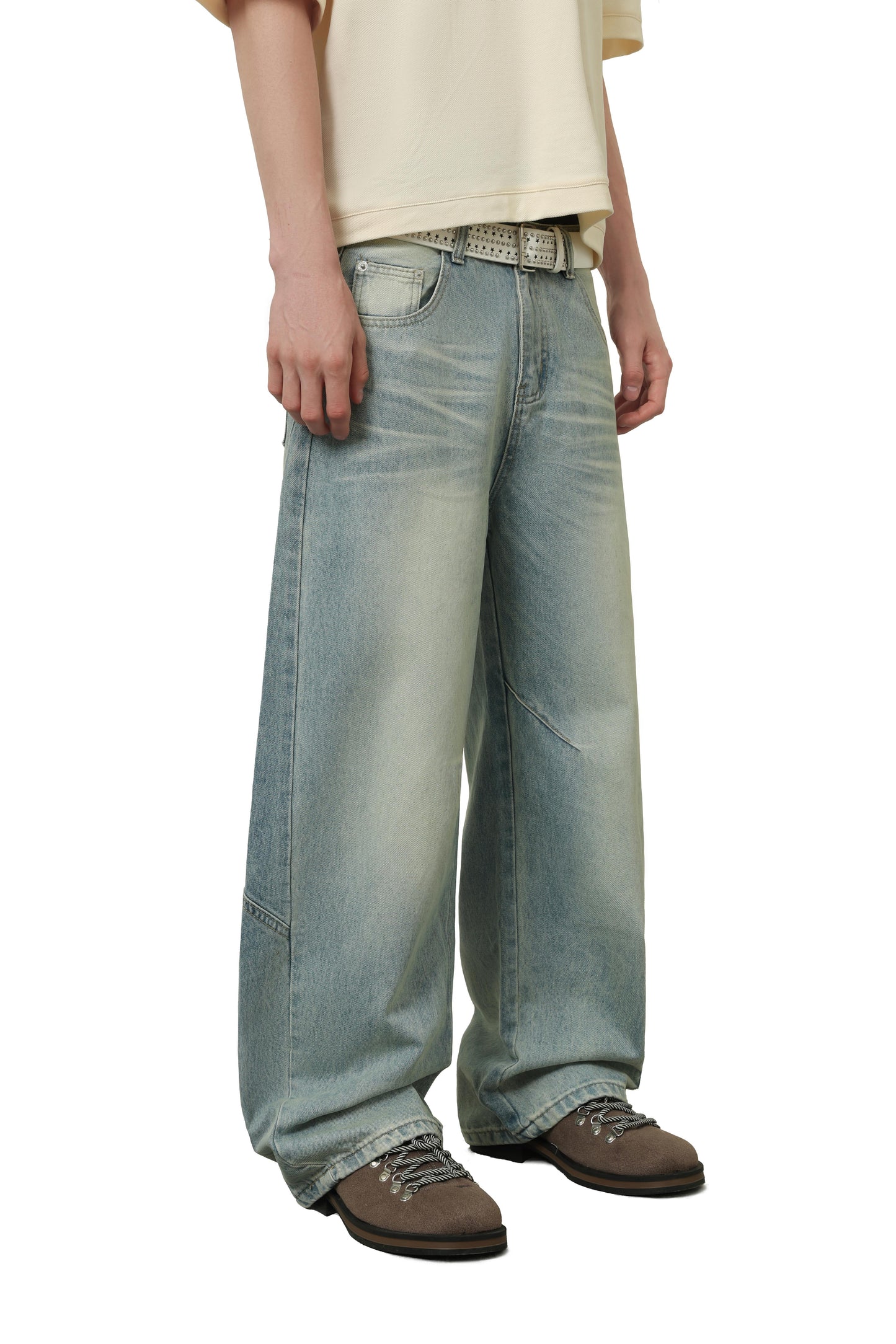 
                  
                    Curved Seam Faded Baggy Jeans Blue【M26-22BL】
                  
                