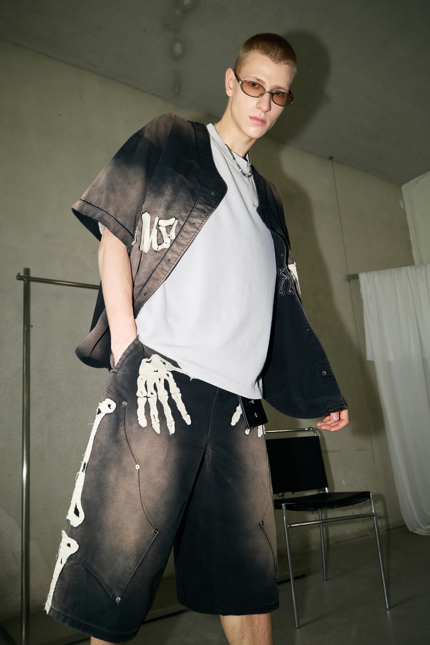 
                  
                    Bone Applique Work Shorts Charcoal【M26-20CH】
                  
                