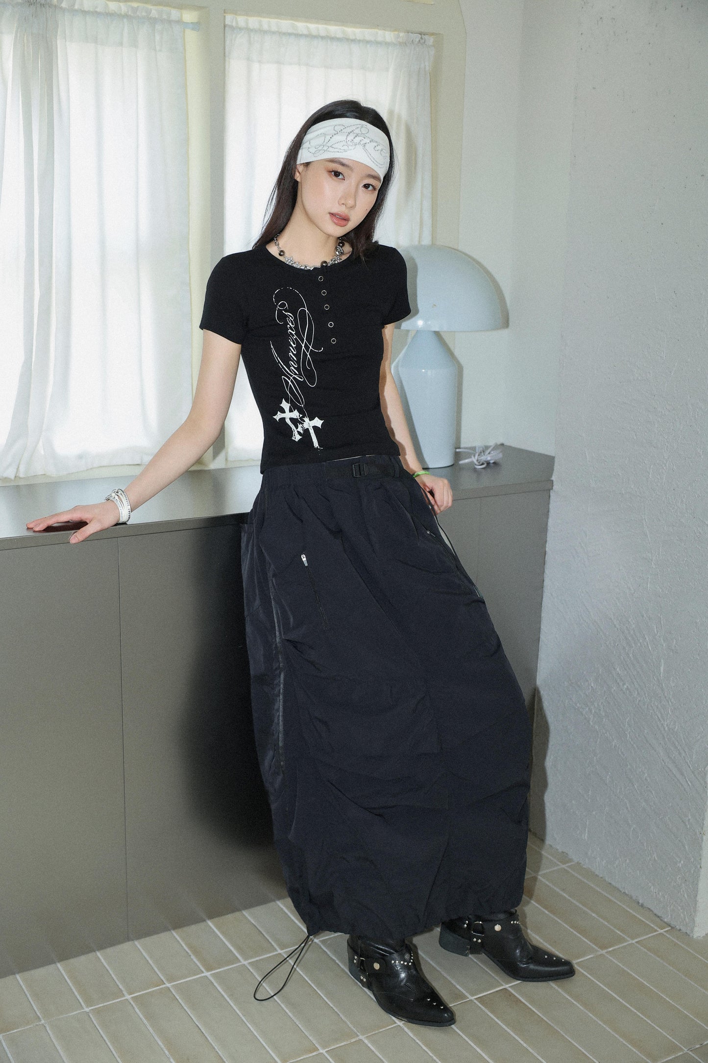 
                  
                    Technical Utility Skirt Black【L26-01BK】
                  
                