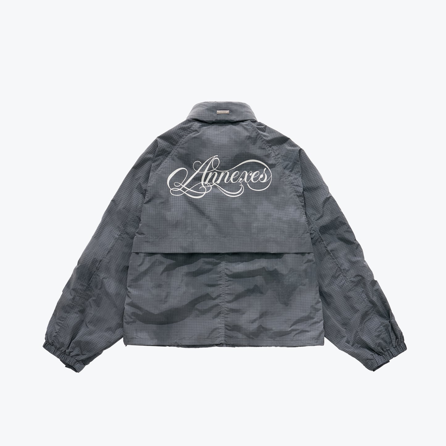 
                  
                    Wave Dye Trench Jacket Carbon Black【M25-53CB】
                  
                