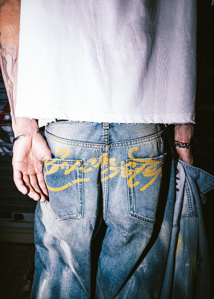 
                  
                    Print Splattered Washed Jeans Blue【SENxTM-02BL】
                  
                