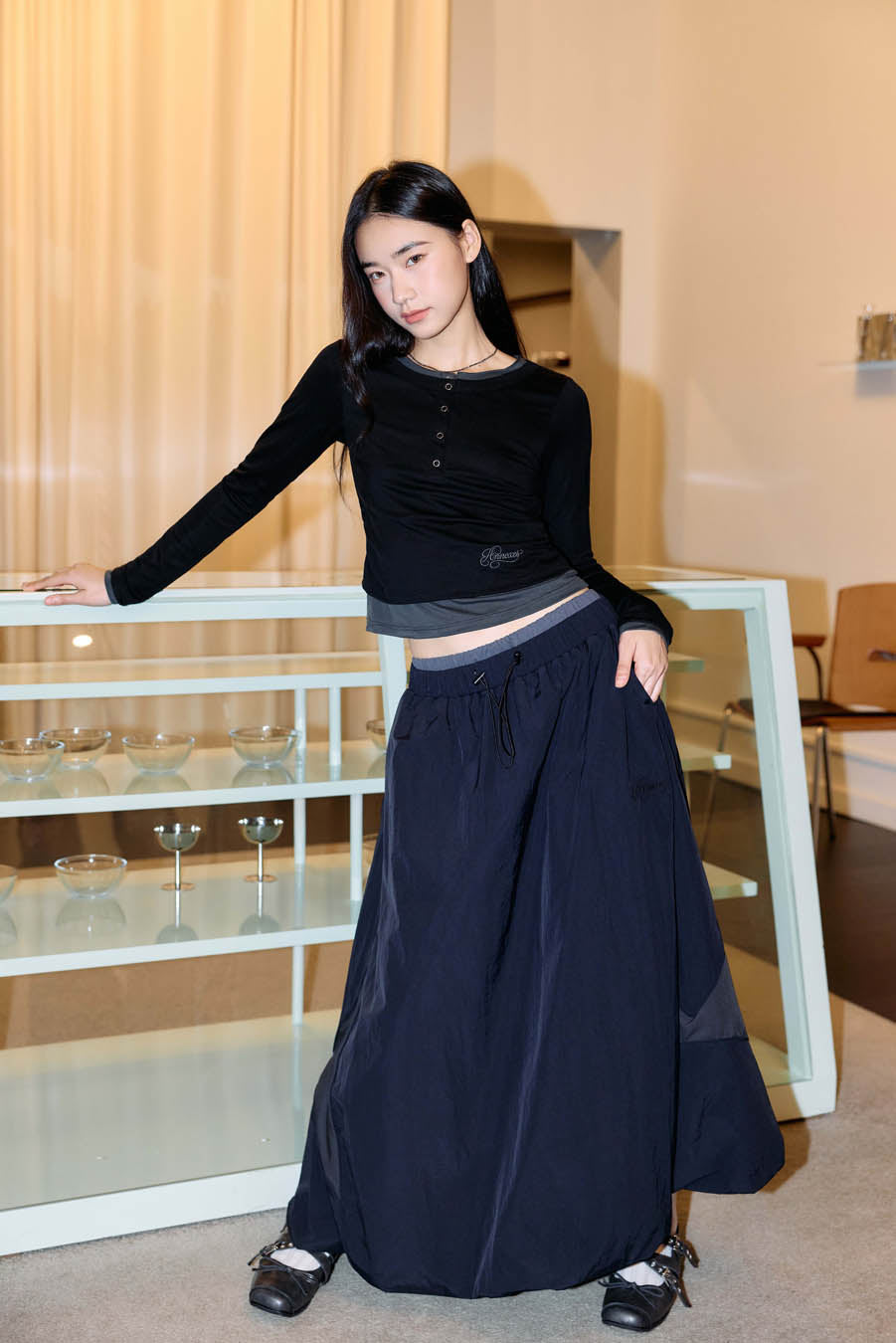 
                  
                    Parachute Drawstring Parachute Skirt Black【L26-30BK】
                  
                