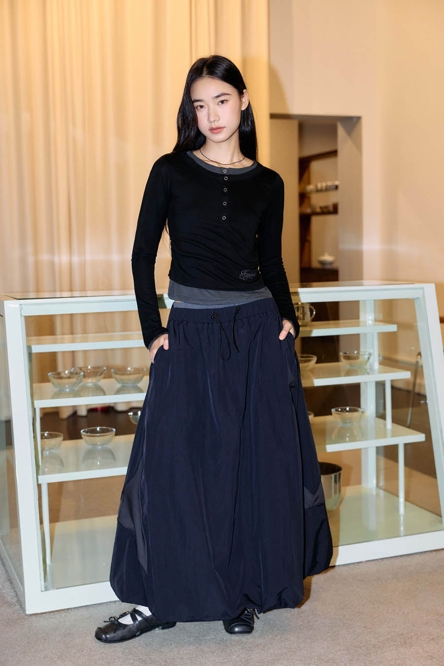 
                  
                    Parachute Drawstring Parachute Skirt Black【L26-30BK】
                  
                