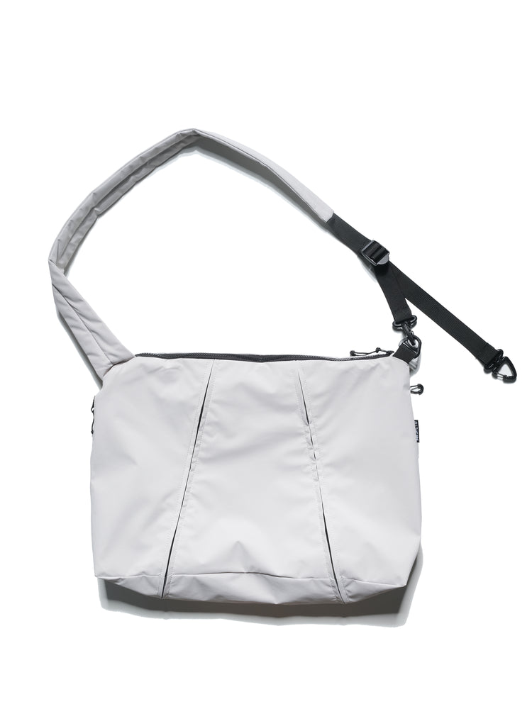 
                  
                    octo gambol x sense Expandable Bag Bright Grey【S25-OS-BBG】
                  
                