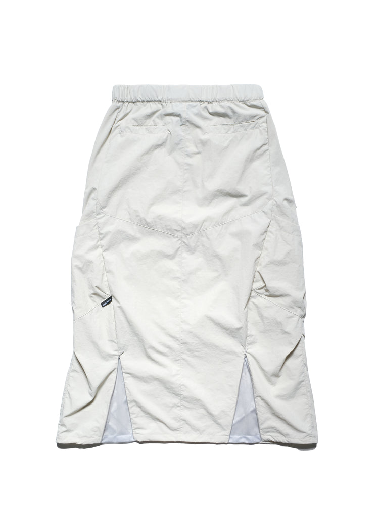 
                  
                    octo gambol x sense Fissure Technical Skirts Ivory【S25-OS-WSIY】
                  
                