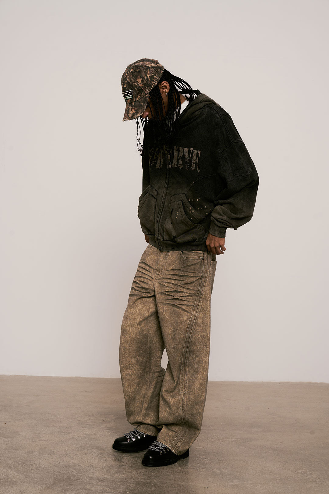 
                  
                    Sulfur Dye Wash Zip Jacket Coal Black【M25-52CB】
                  
                