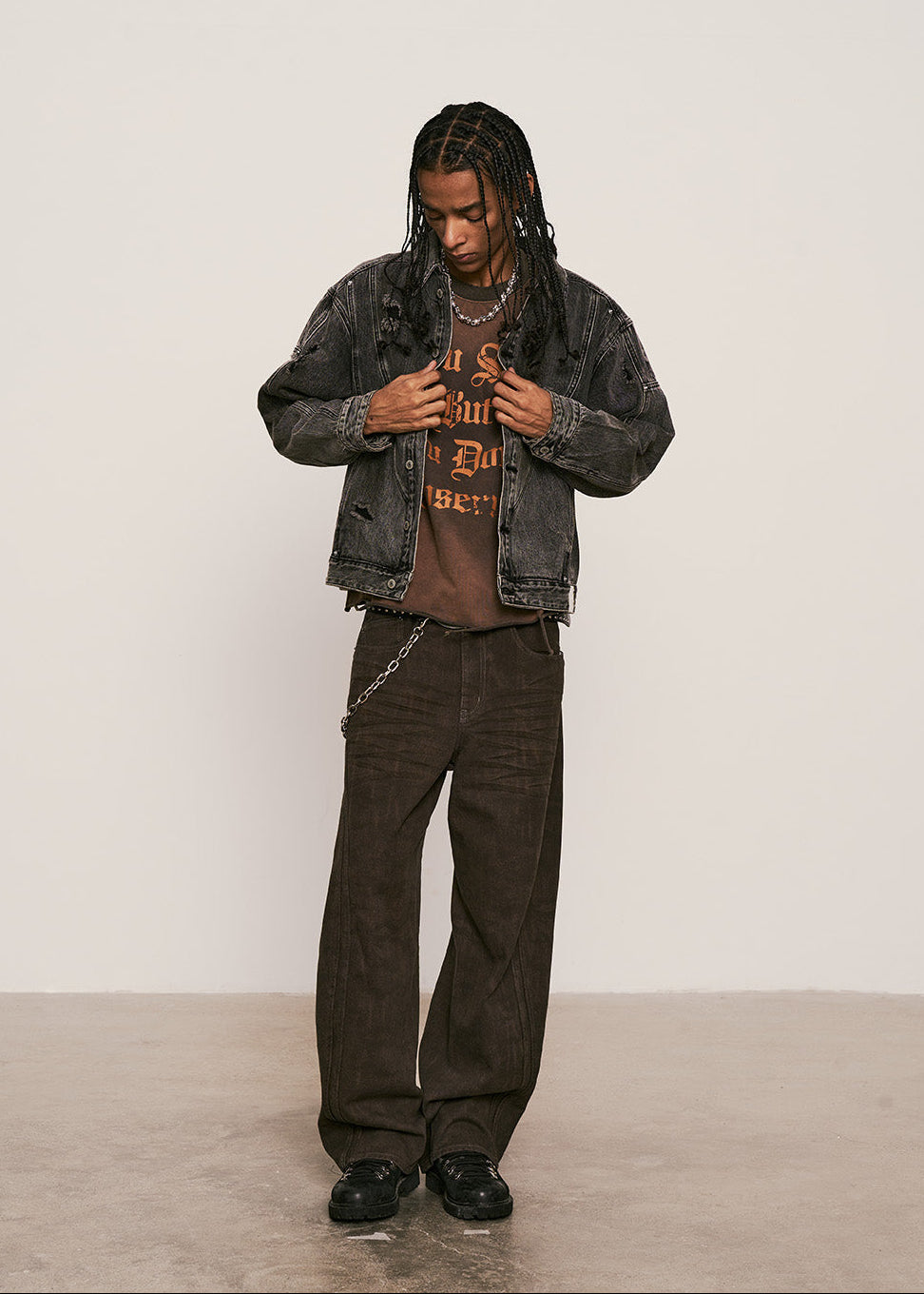 
                  
                    Cropped Fit Denim Jacket Charcoal【L24-54CH】
                  
                