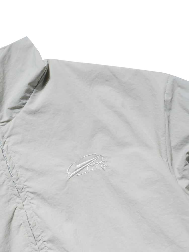 
                  
                    octo gambol x sense Fissure Technical Jacket Ivory【S25-OS-WJIY】
                  
                