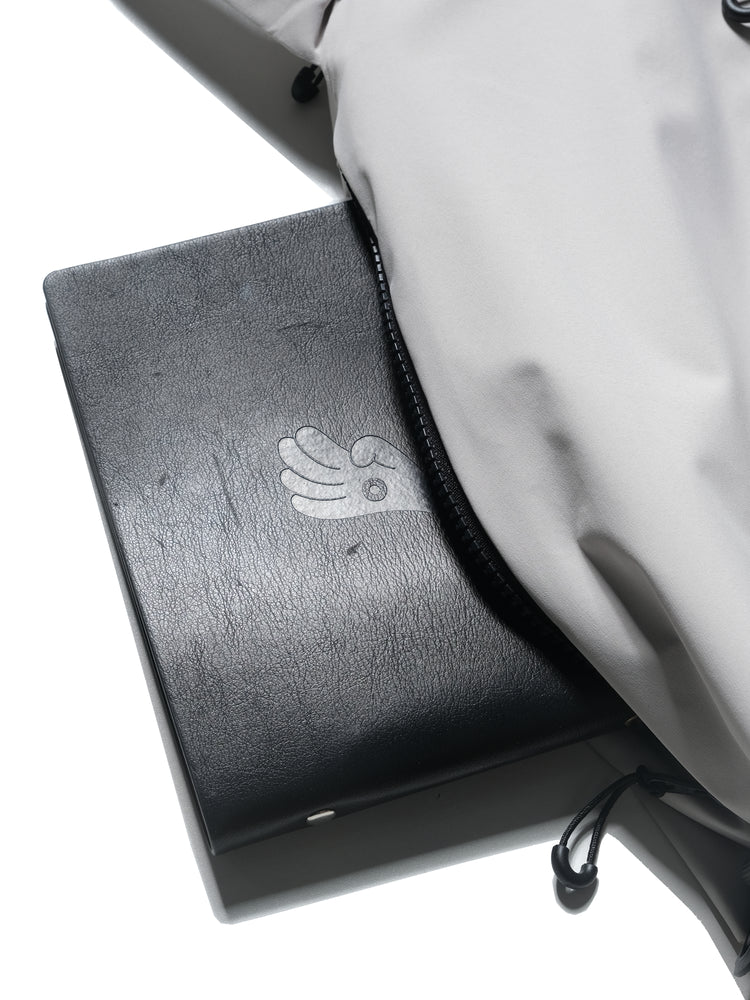 
                  
                    octo gambol x sense Expandable Bag Bright Grey【S25-OS-BBG】
                  
                