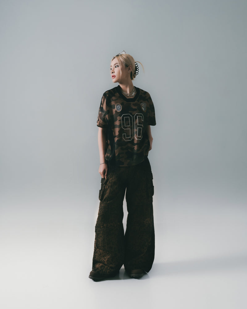 
                  
                    Leopard Flared Cargo Pants Grey【L25-28GY】
                  
                