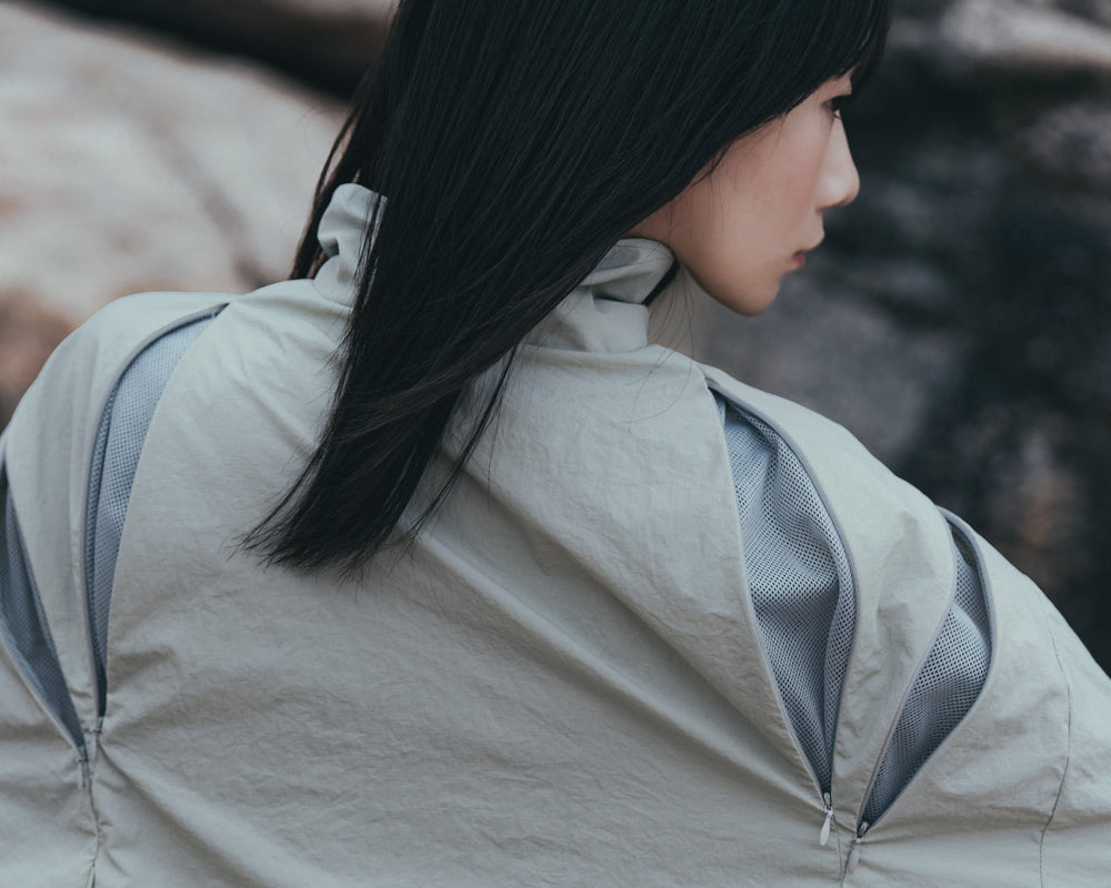 
                  
                    octo gambol x sense Fissure Technical Jacket Ivory【S25-OS-WJIY】
                  
                