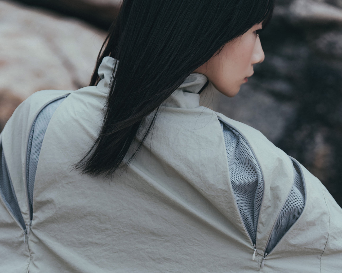 
                  
                    octo gambol x sense Fissure Technical Jacket Ivory【S25-OS-WJIY】
                  
                