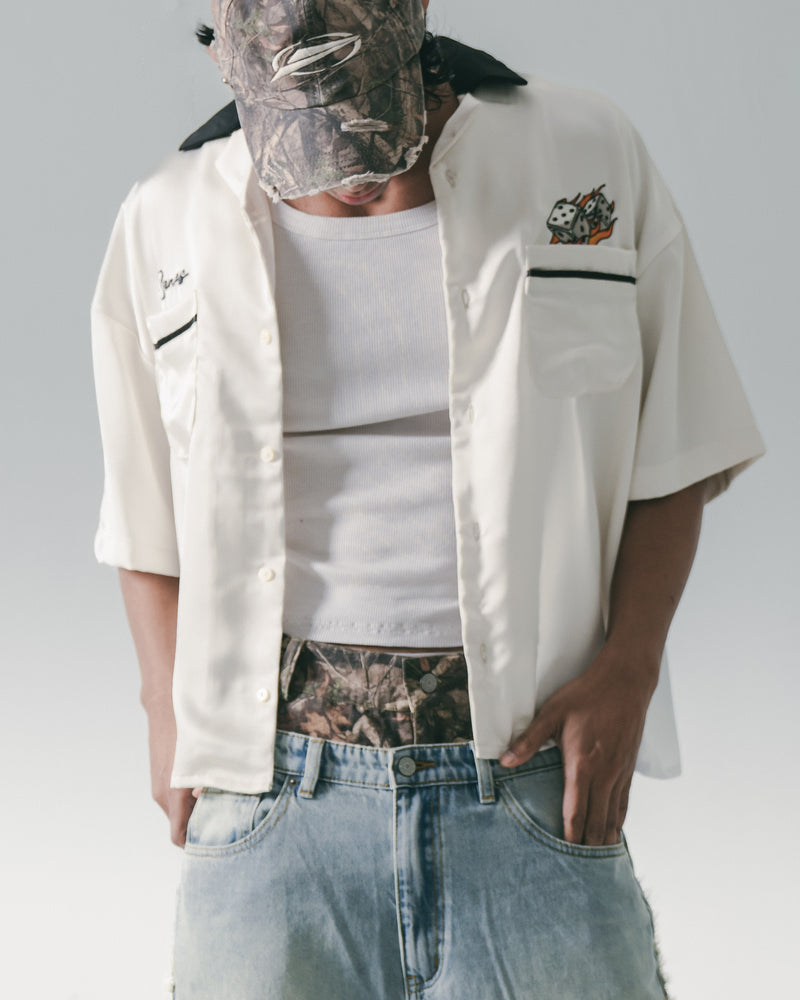 
                  
                    Fire Dice Bowling Shirt Cream【M25-12CM】
                  
                