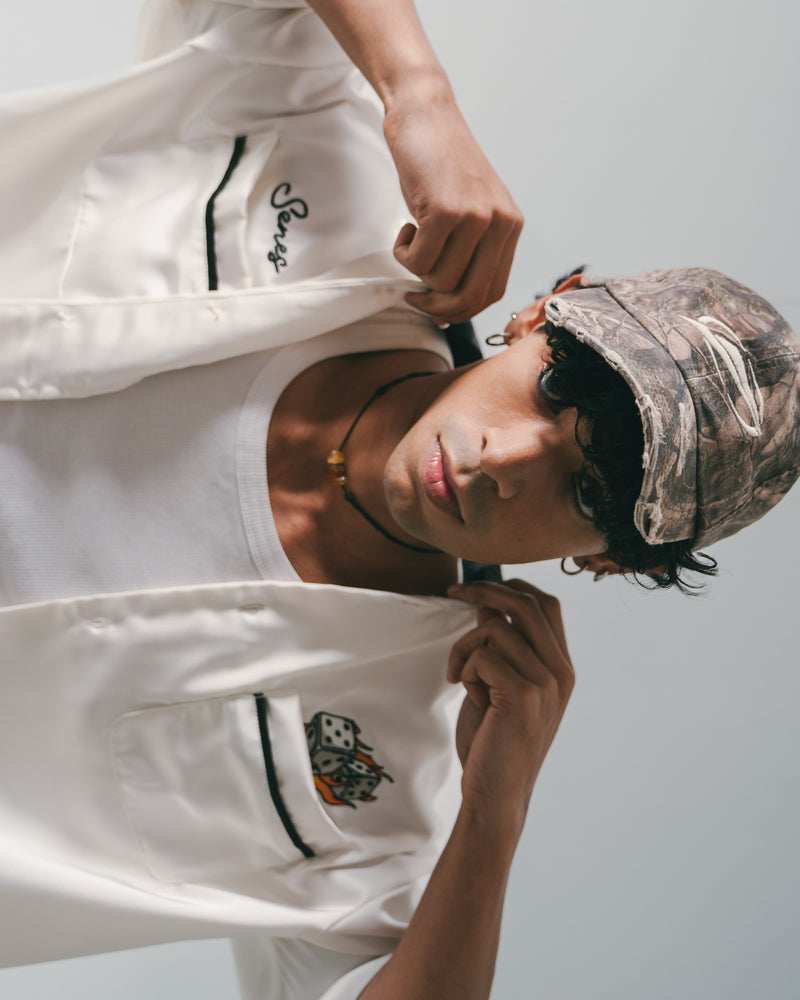 
                  
                    Fire Dice Bowling Shirt Cream【M25-12CM】
                  
                