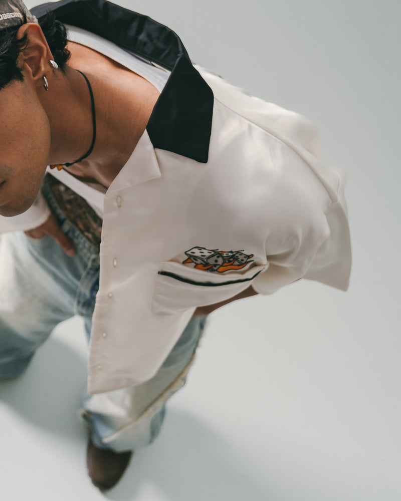 
                  
                    Fire Dice Bowling Shirt Cream【M25-12CM】
                  
                