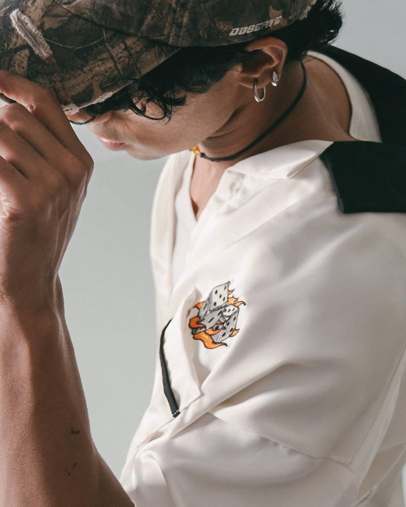 
                  
                    Fire Dice Bowling Shirt Cream【M25-12CM】
                  
                