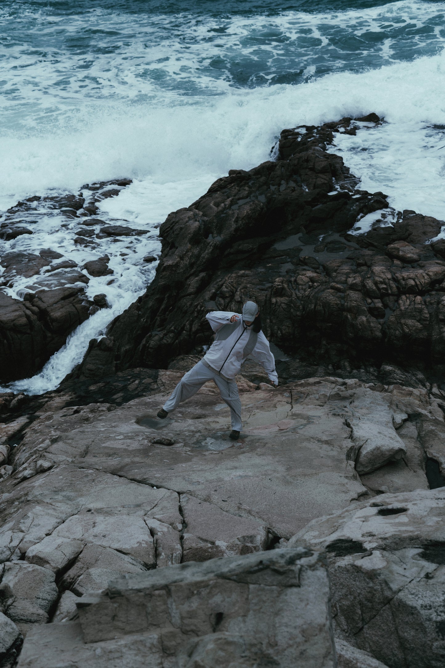 
                  
                    octo gambol x sense Breathable Jacket Bright Grey【S25-OS-MJBG】
                  
                