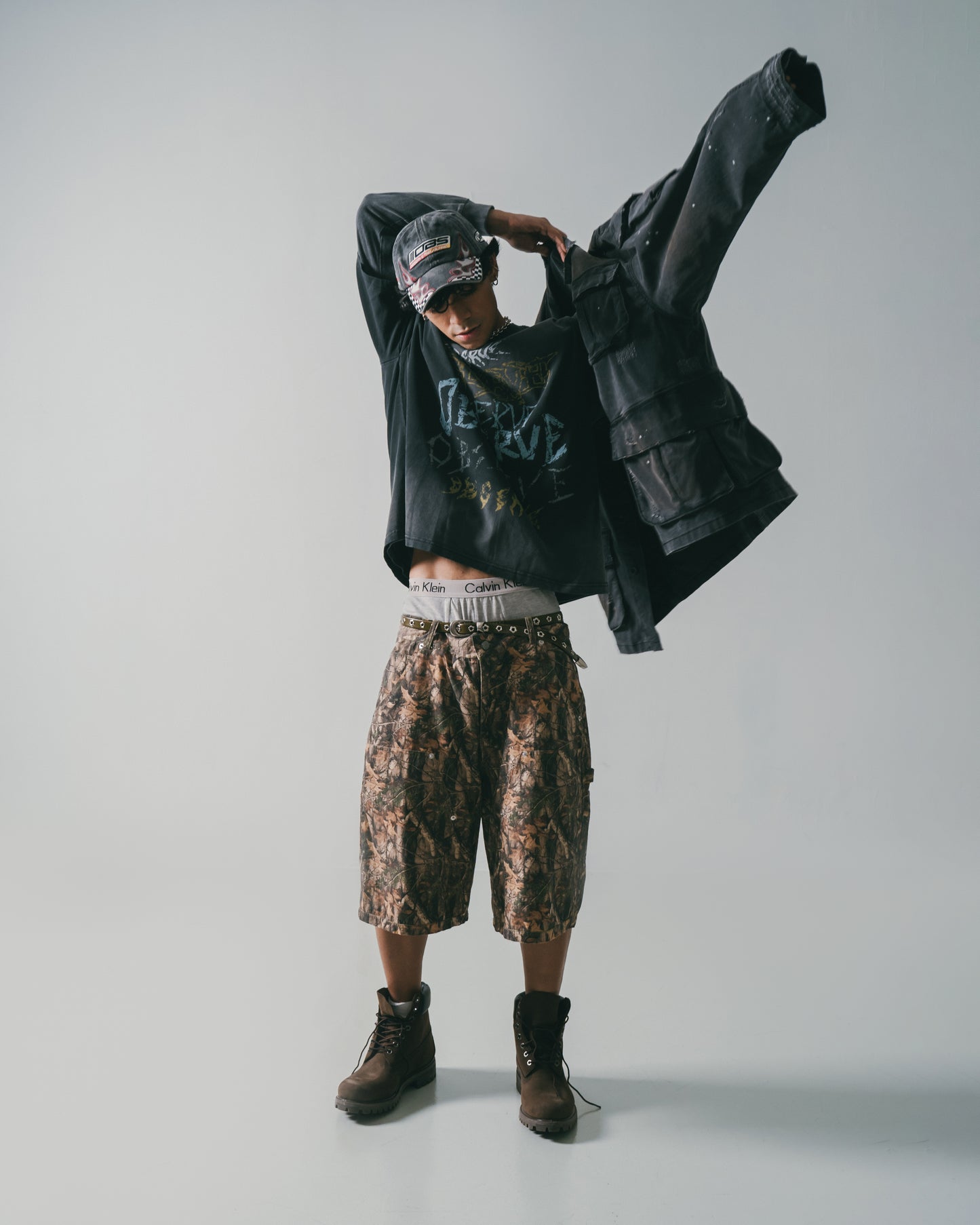 
                  
                    Double Knee Camo Shorts Woodland【M25-02WL】
                  
                
