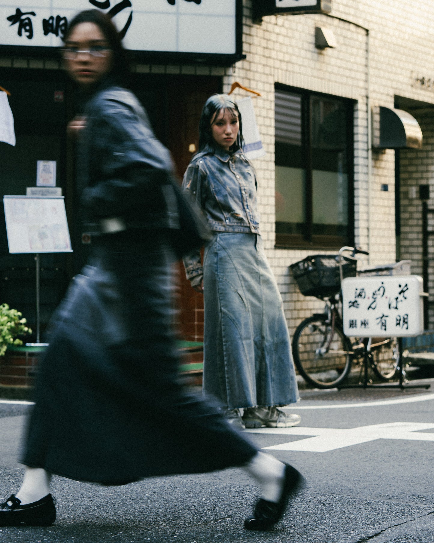 
                  
                    Cropped Fit Denim Jacket Mid Blue【L24-54MB】
                  
                
