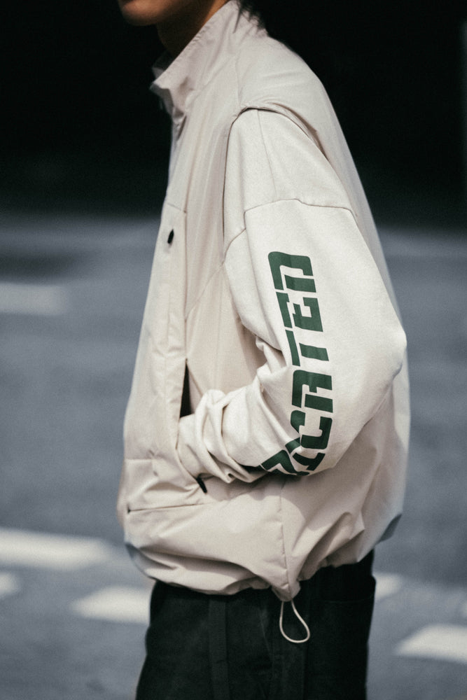 
                  
                    Tech Track Vest Cream【M23-43CM】
                  
                