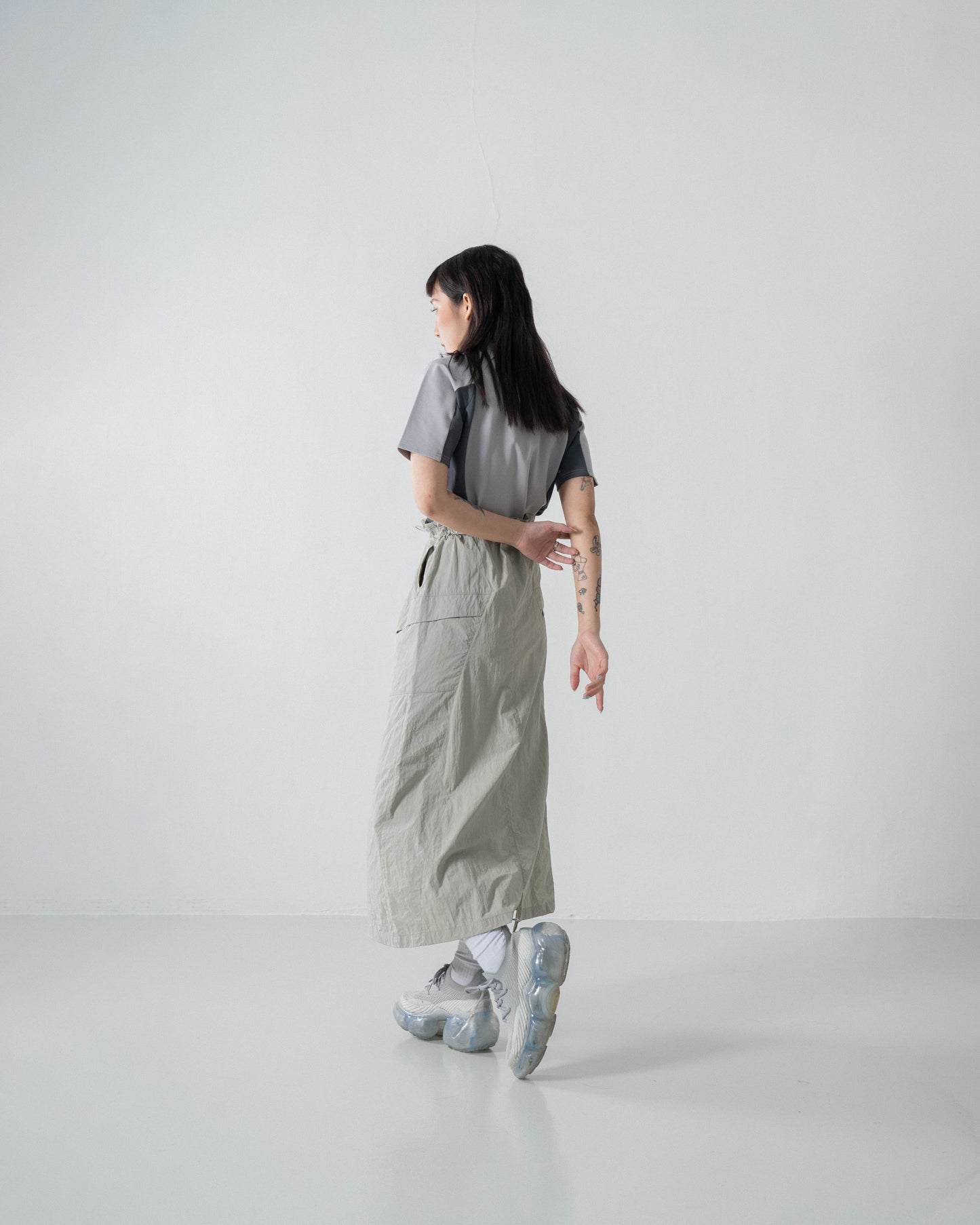 
                  
                    Dedicated Half Zip Cropped Top White【L24-06WH】
                  
                