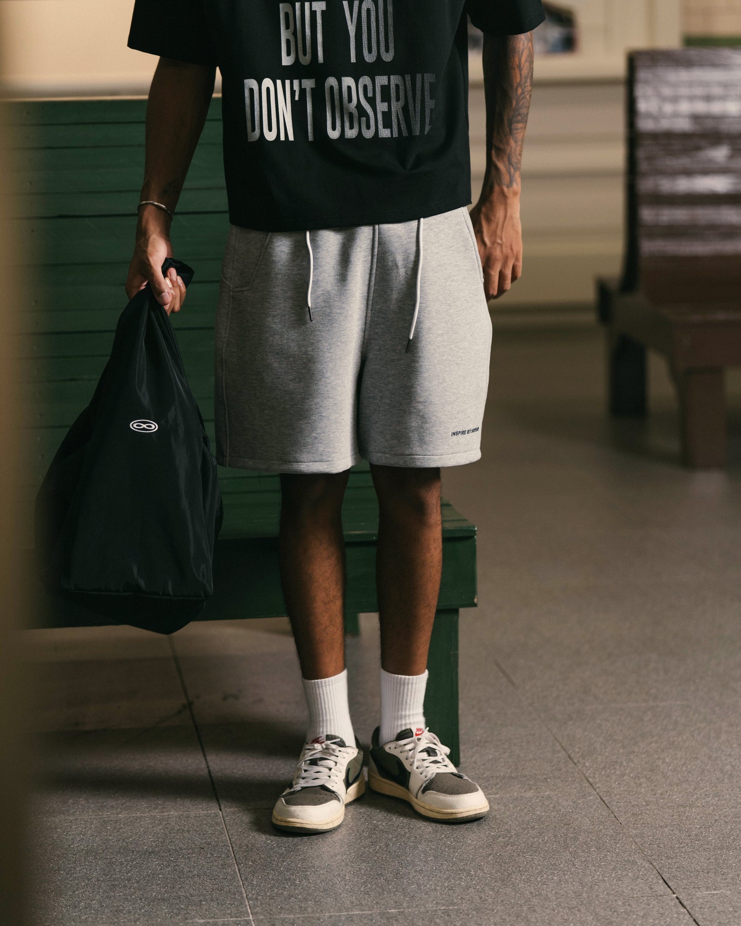 
                  
                    Essential Sweat Shorts Grey【M26-12GY】
                  
                