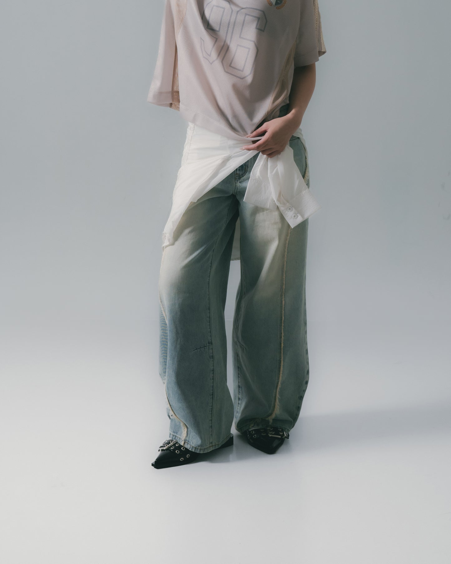 
                  
                    Football Mesh Oversize T-Shirts Beige【L25-T01BE】
                  
                