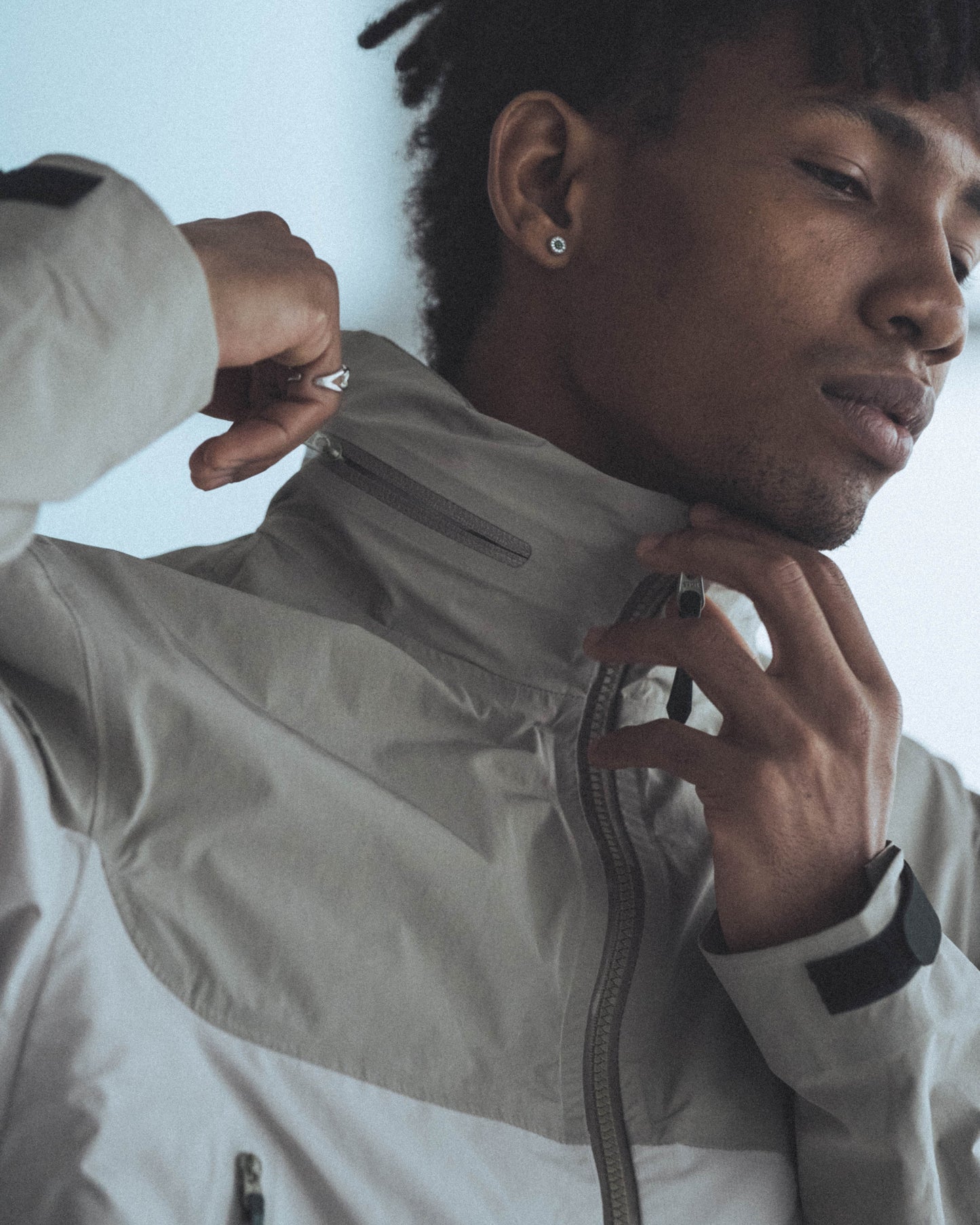 
                  
                    Conduit Softshell Jacket Beige【M23-47BE】
                  
                