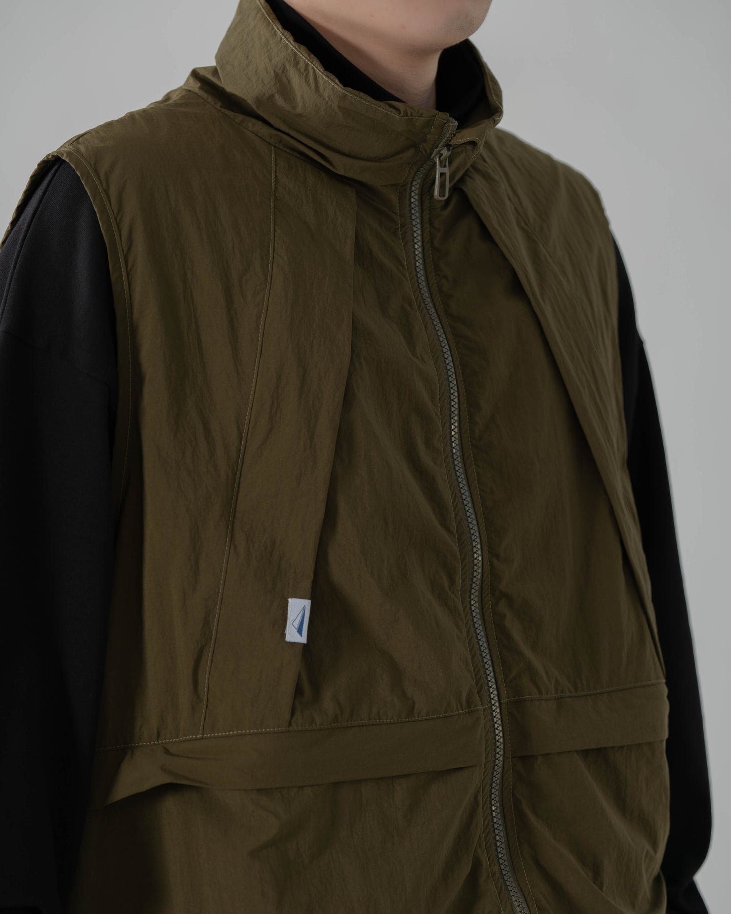 
                  
                    Tech Multi Vest Olive【M23-22OL】
                  
                