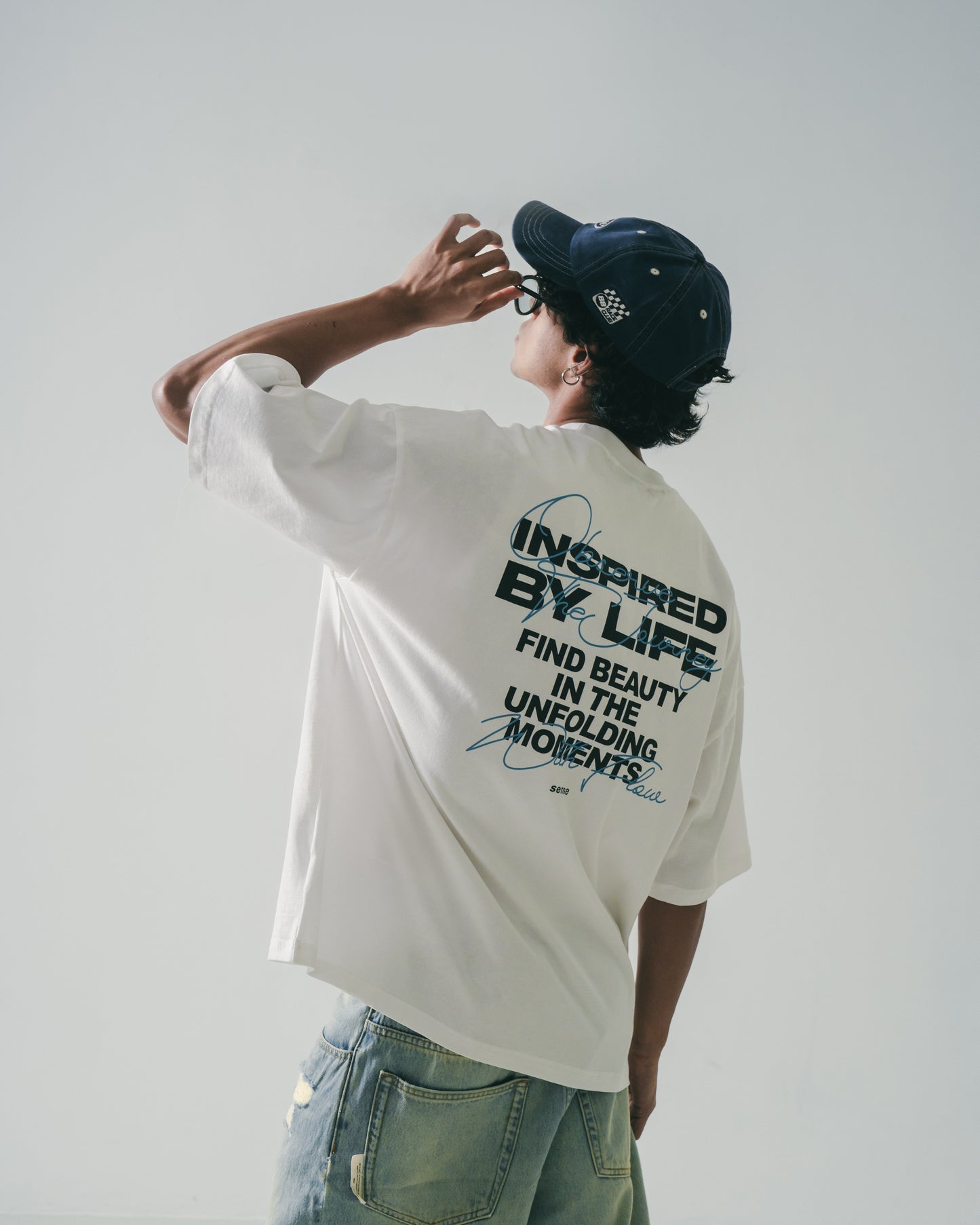 
                  
                    Layer Print SS White【M25-T09WH】
                  
                