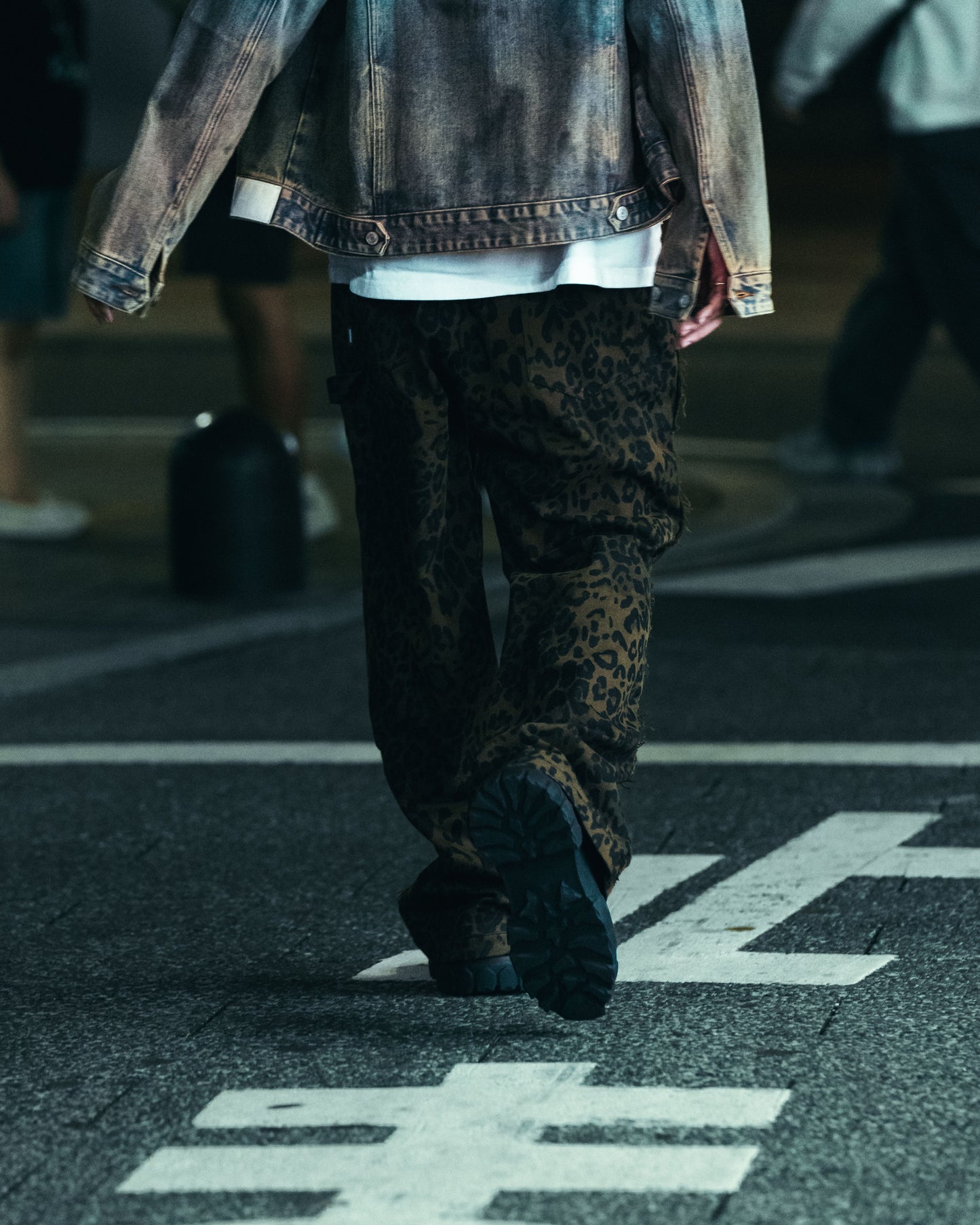 
                  
                    Leopard Flare Pants Sand【M24-42SD】
                  
                
