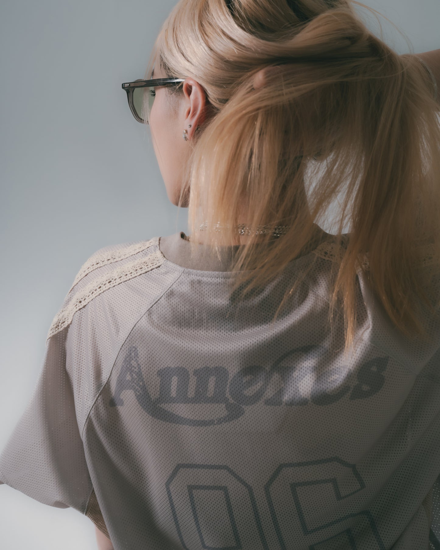 
                  
                    Football Mesh Oversize T-Shirts Beige【L25-T01BE】
                  
                