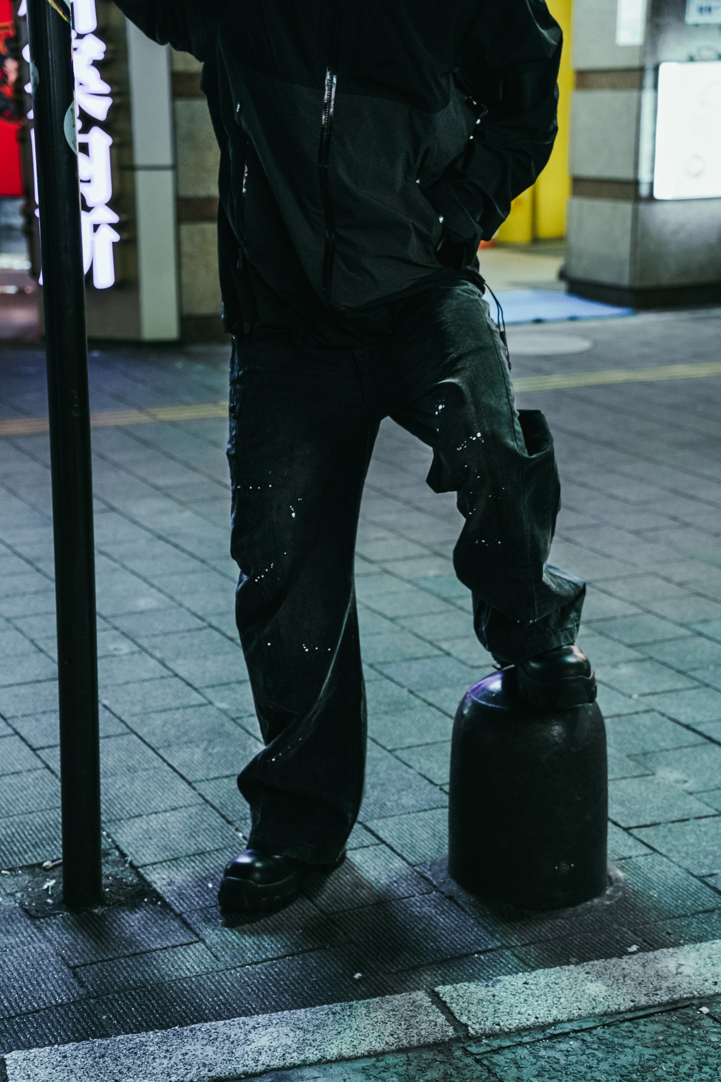 
                  
                    Conduit Softshell Jacket Black【M23-47BK】
                  
                