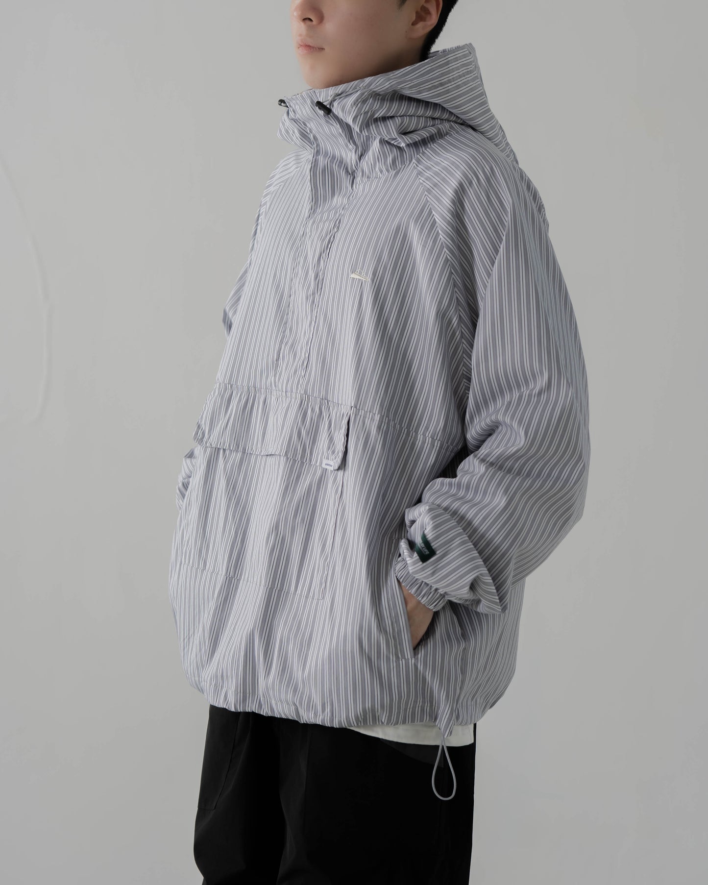 
                  
                    Stripe Zip up Pullover Pale Grey【M23-40PG】
                  
                
