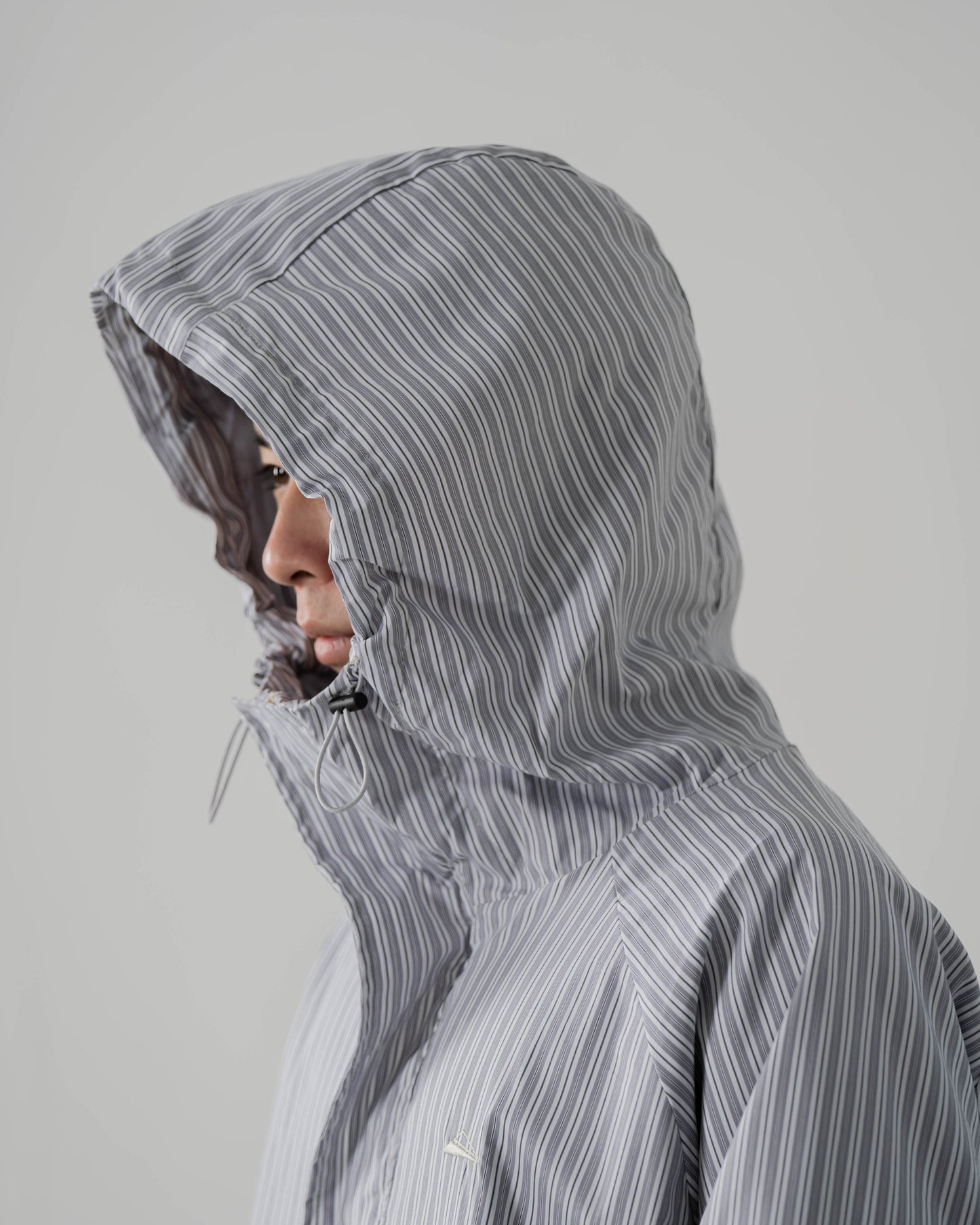 
                  
                    Stripe Zip up Pullover Pale Grey【M23-40PG】
                  
                