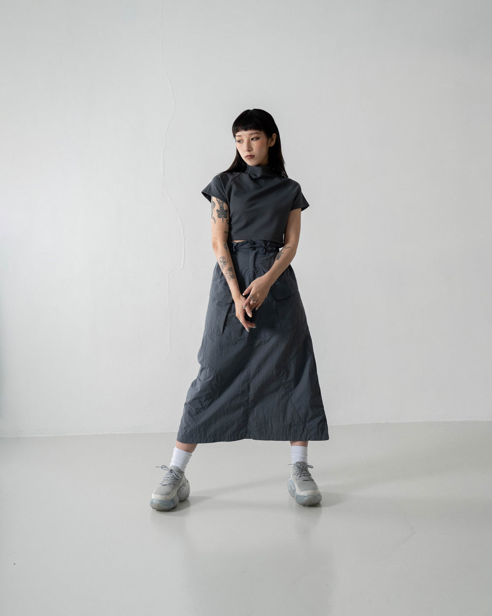 Logo Zip Cropped Top Grey【L24-T02GY】