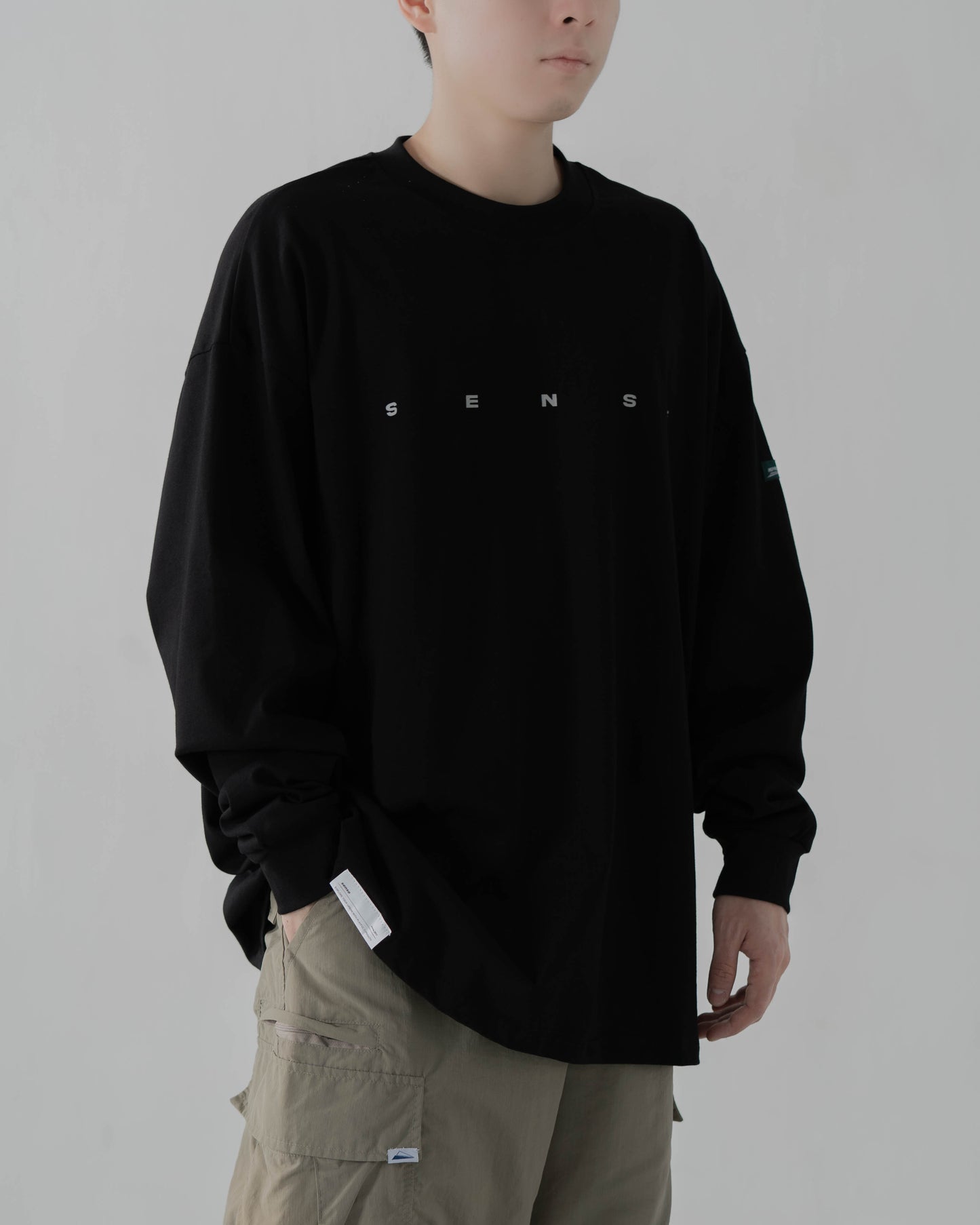 
                  
                    Graphic 18 LS Black 【M23-T18BK】
                  
                