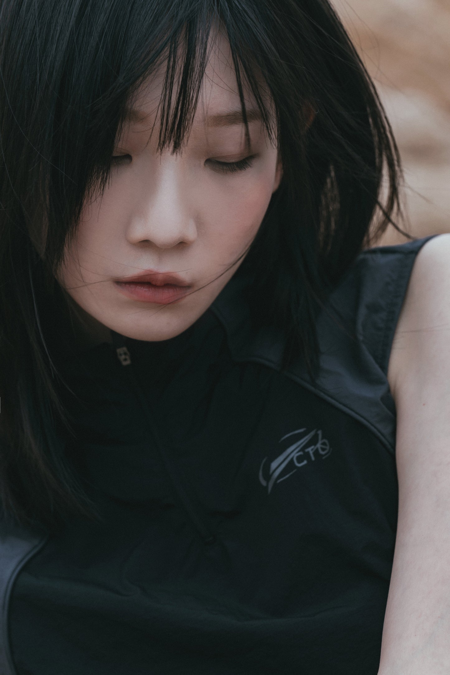 
                  
                    octo gambol x sense Half-Zip Track Top Black【S25-OS-WT2BK】
                  
                