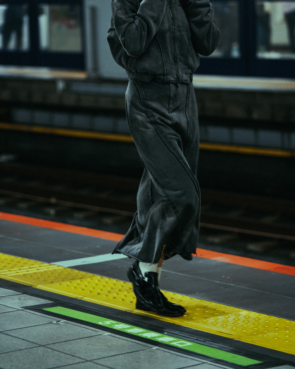 Mermaid Slit Sweat Skirt Charcoal【L24-51CH】