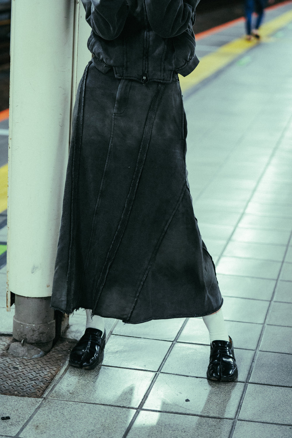 Mermaid Slit Sweat Skirt Charcoal【L24-51CH】