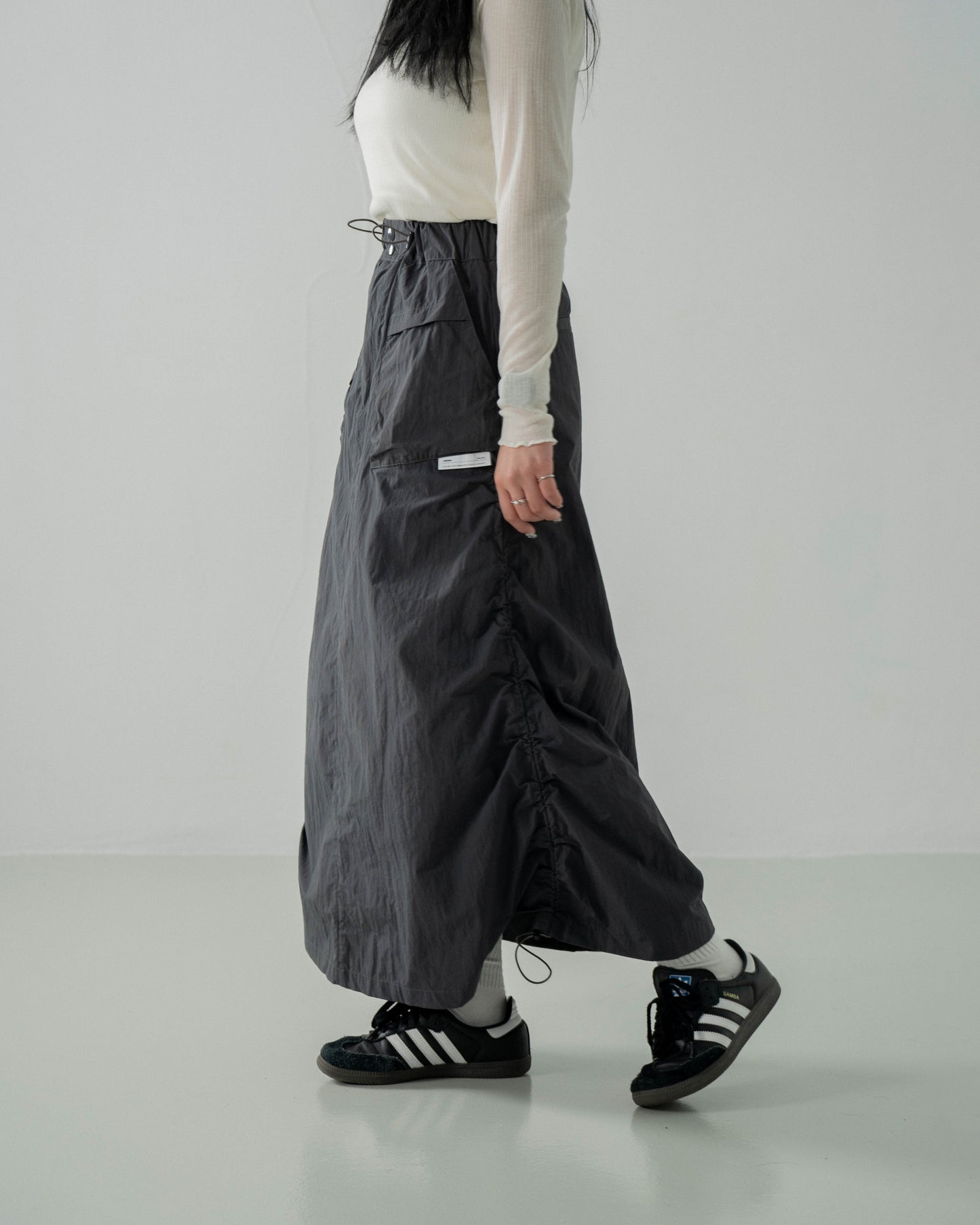 
                  
                    Side Elastic Full Skirts Dark Grey【L23-44DG】
                  
                